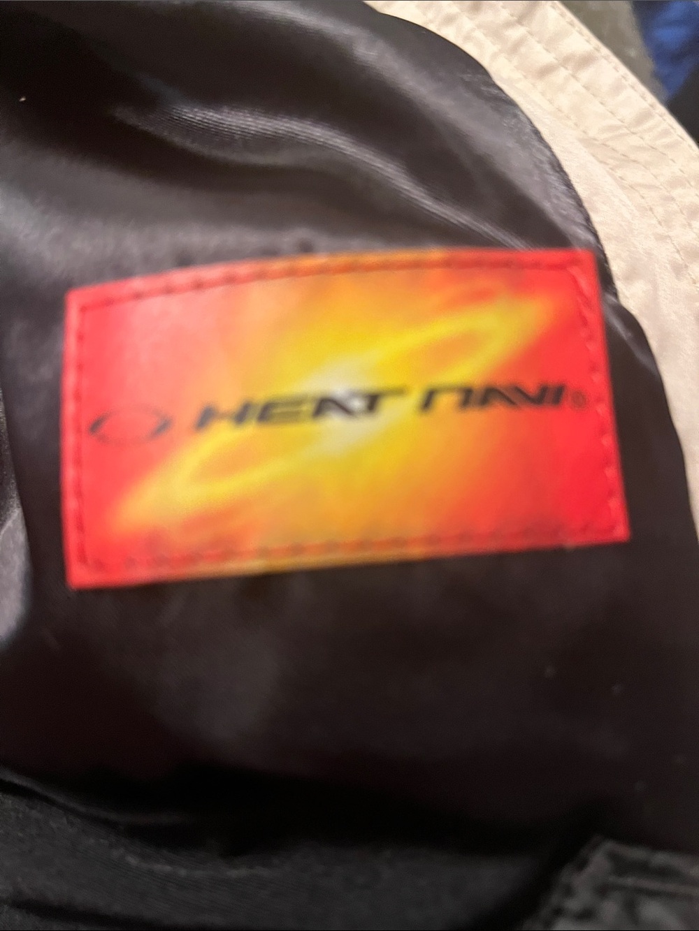 Authentic D - Picture 11 of 11